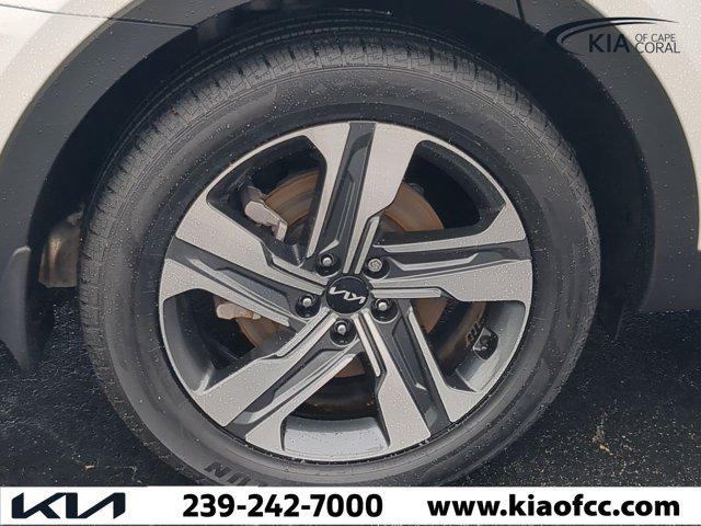 used 2023 Kia Sorento Hybrid car, priced at $28,723