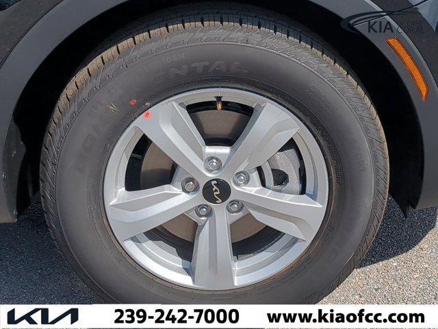 new 2025 Kia Sorento car, priced at $27,872