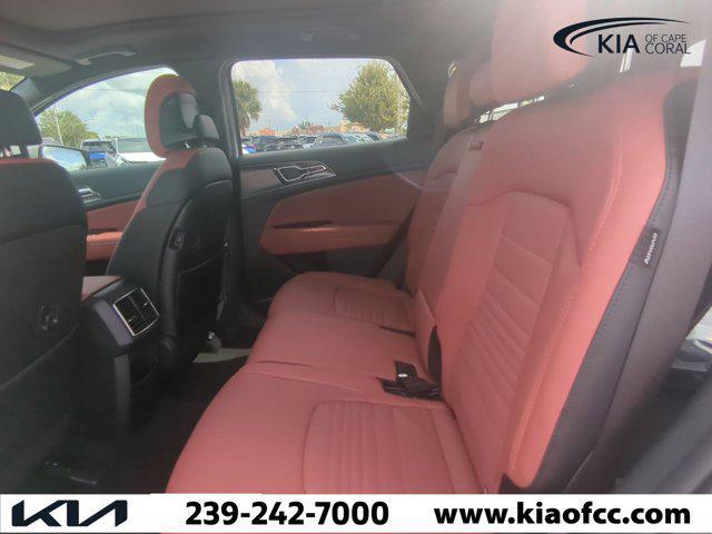 new 2025 Kia Sportage car, priced at $30,944