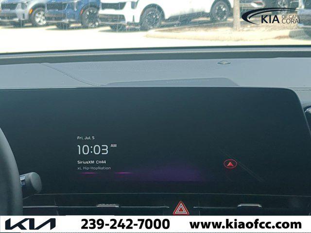 new 2025 Kia Sportage car, priced at $30,944