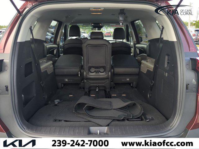 used 2025 Kia Carnival car, priced at $36,591