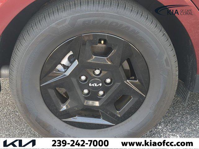 used 2025 Kia Carnival car, priced at $36,591