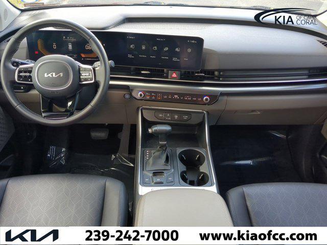 used 2025 Kia Carnival car, priced at $36,591