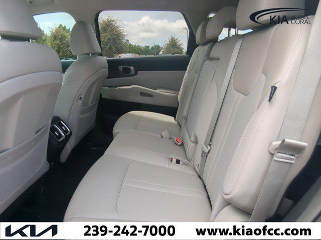 new 2025 Kia Sorento car, priced at $30,347
