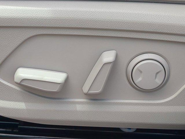 new 2025 Kia Sorento car, priced at $36,190