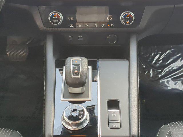 used 2022 Mitsubishi Outlander car, priced at $20,392