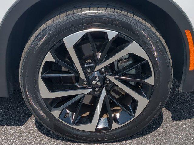 used 2022 Mitsubishi Outlander car, priced at $20,392
