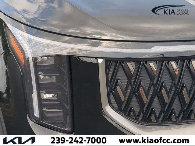new 2025 Kia Carnival Hybrid car, priced at $40,405