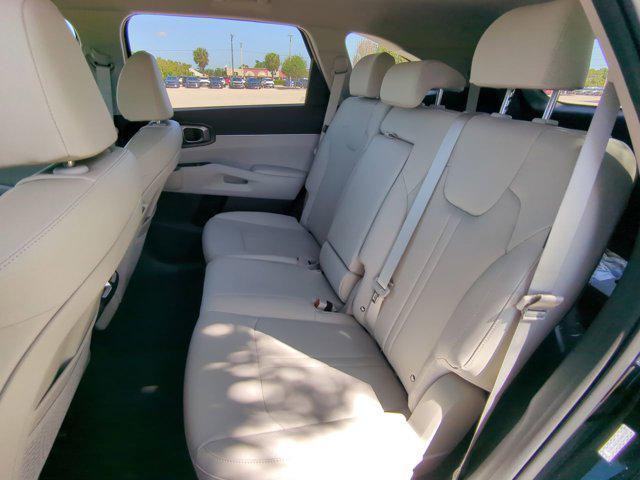 new 2024 Kia Sorento car, priced at $35,990