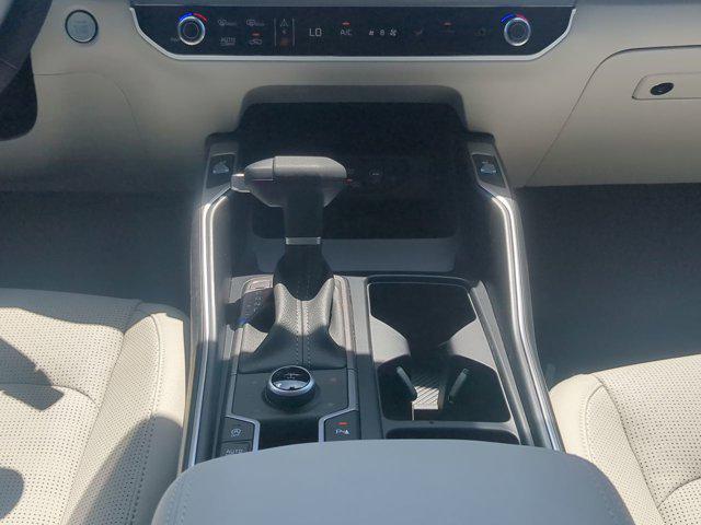 new 2024 Kia Sorento car, priced at $39,290