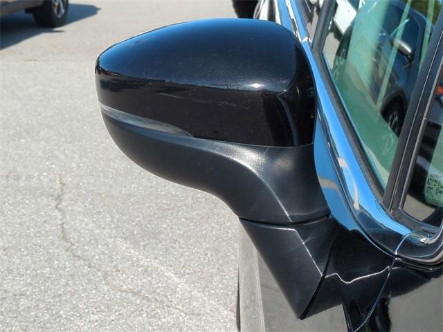 used 2023 Chrysler Pacifica car, priced at $24,260