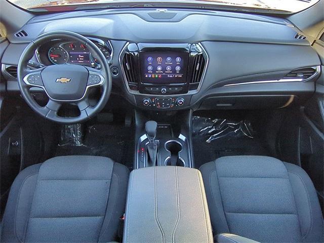 used 2023 Chevrolet Traverse car, priced at $26,492