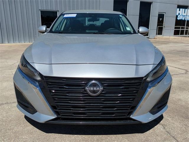 used 2023 Nissan Altima car, priced at $19,336