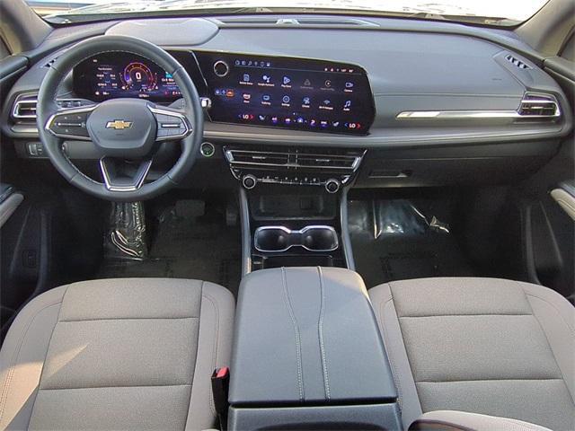 used 2025 Chevrolet Traverse car, priced at $38,656