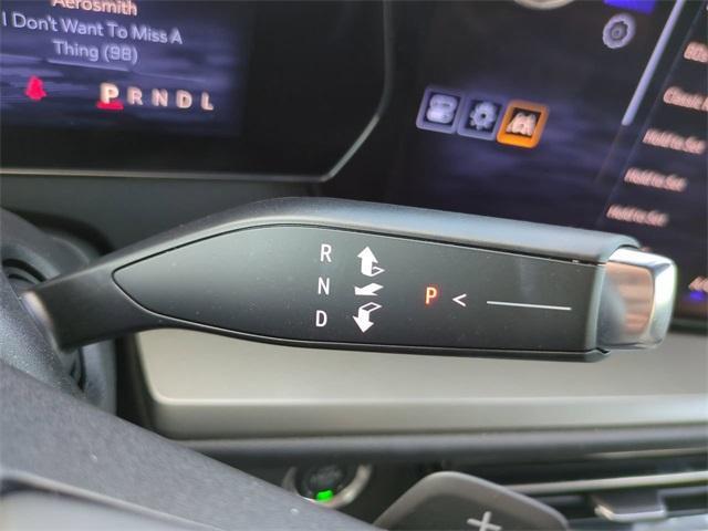 used 2025 Chevrolet Traverse car, priced at $38,656