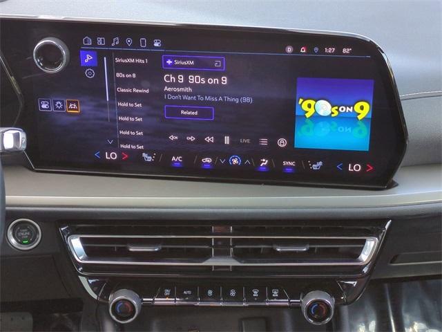 used 2025 Chevrolet Traverse car, priced at $38,656