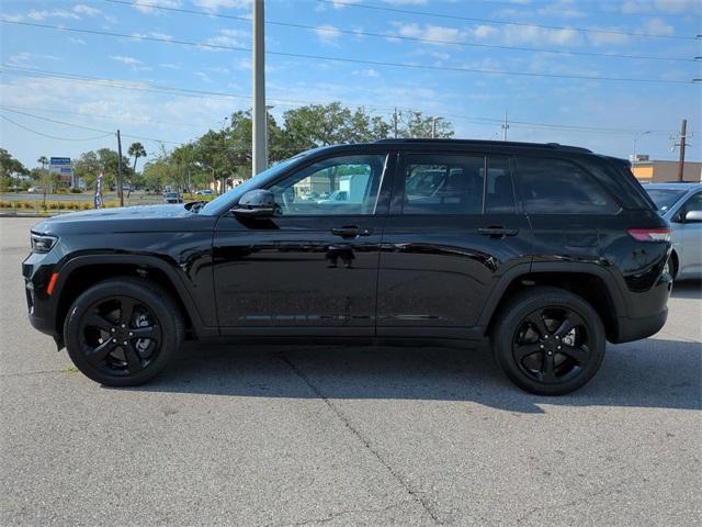 used 2023 Jeep Grand Cherokee car, priced at $36,999