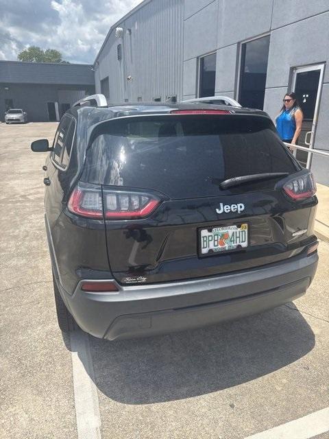 used 2019 Jeep Cherokee car, priced at $13,101