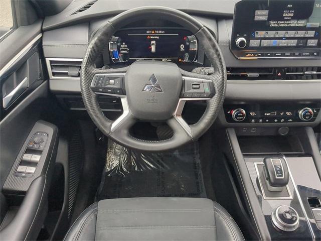 used 2023 Mitsubishi Outlander car, priced at $23,992