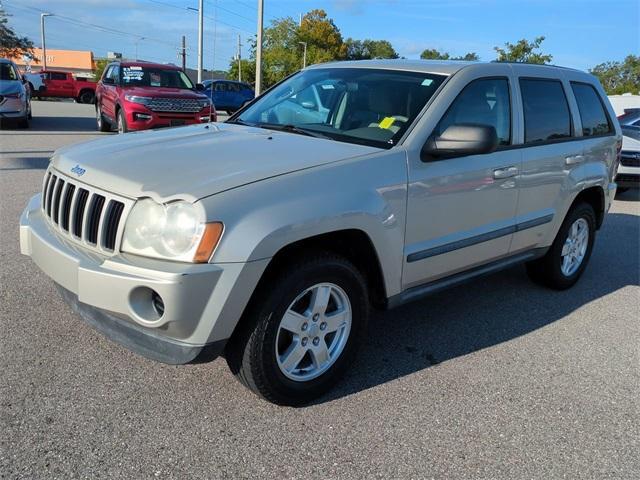 used 2007 Jeep Grand Cherokee car, priced at $5,995