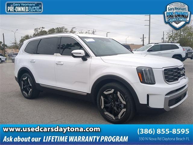 used 2023 Kia Telluride car, priced at $30,026