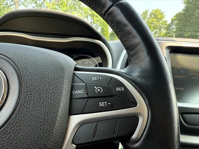 used 2016 Jeep Cherokee car, priced at $14,995