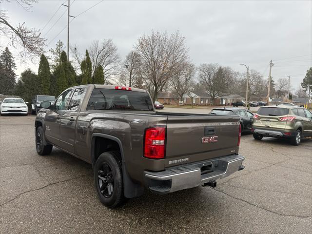 used 2015 GMC Sierra 1500 car, priced at $18,300