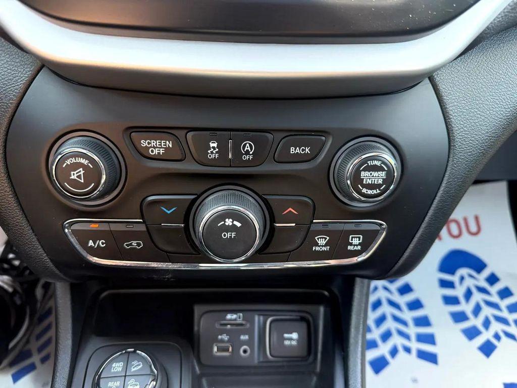 used 2016 Jeep Cherokee car, priced at $17,500