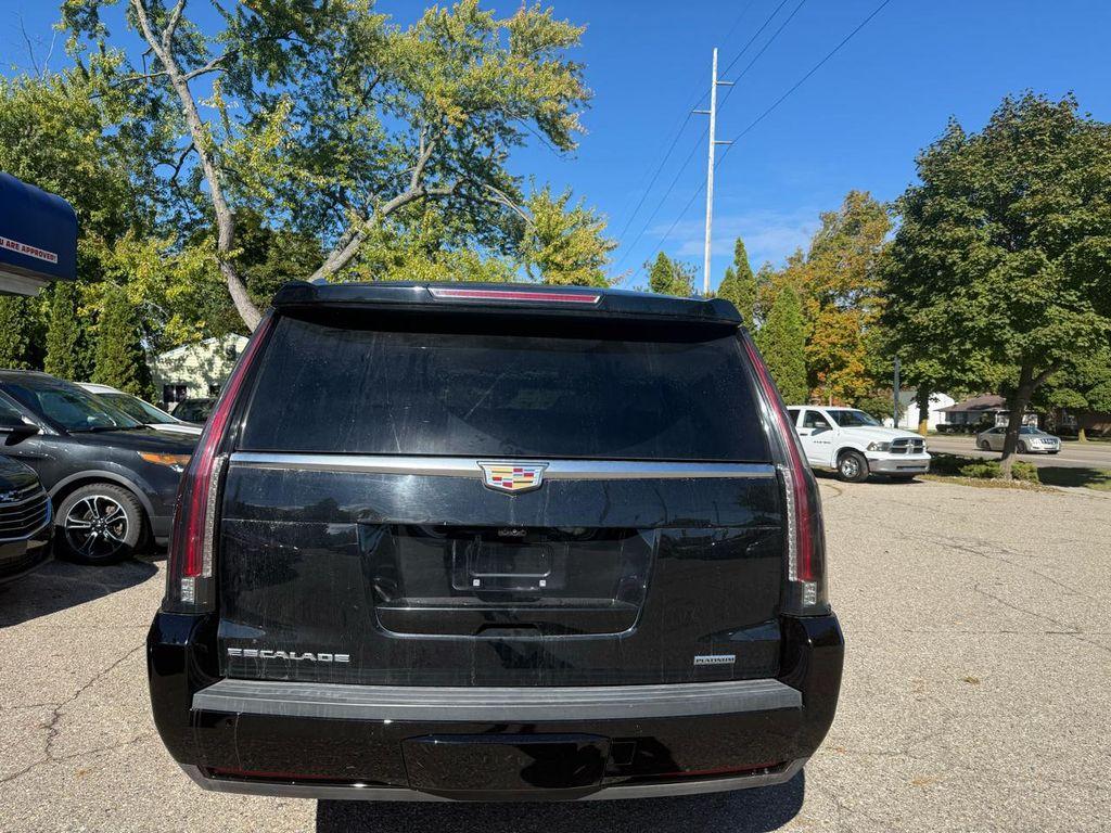 used 2019 Cadillac Escalade ESV car, priced at $21,500