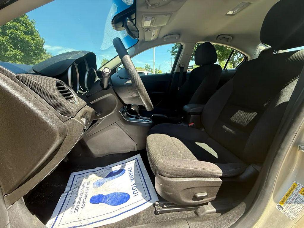 used 2015 Chevrolet Cruze car, priced at $8,200