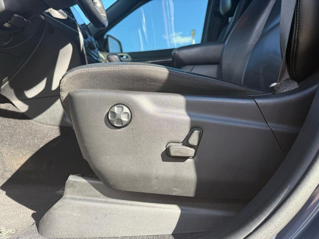 used 2021 Jeep Grand Cherokee car, priced at $24,995