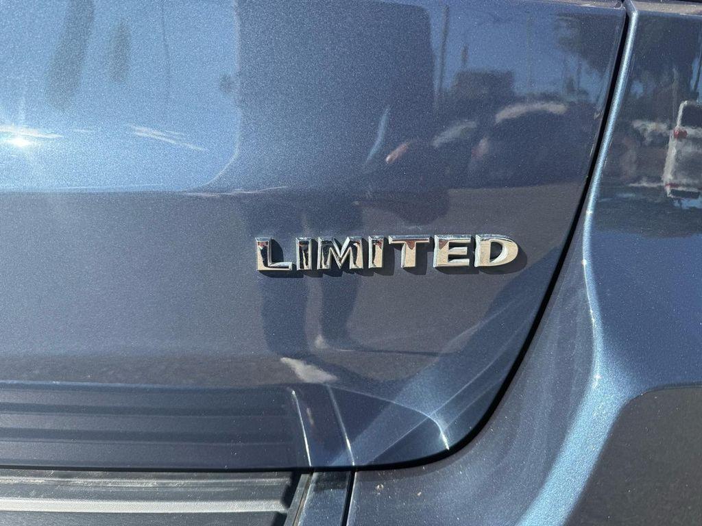 used 2021 Jeep Grand Cherokee car, priced at $24,995