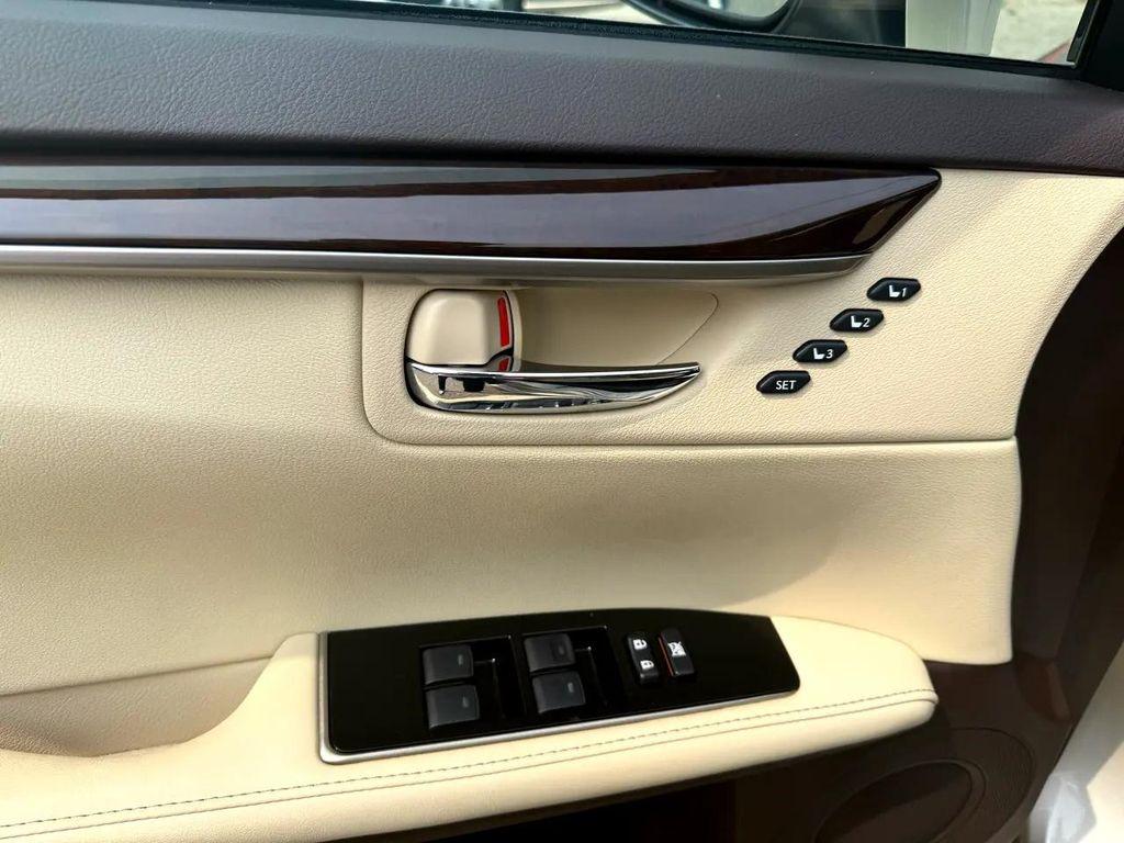 used 2018 Lexus ES 350 car, priced at $27,995
