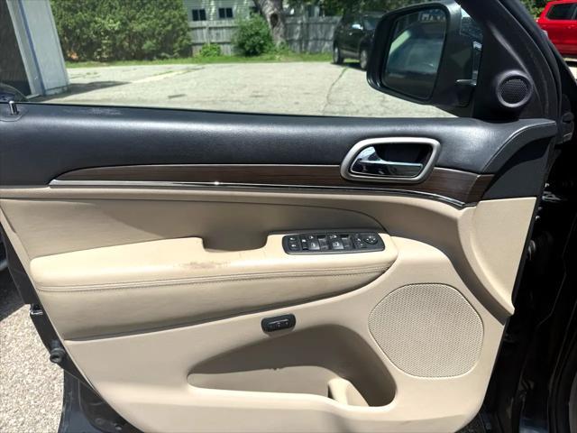 used 2014 Jeep Grand Cherokee car, priced at $13,700