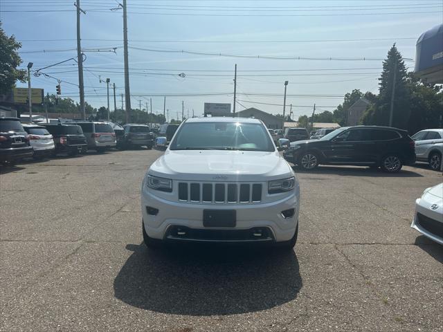 used 2015 Jeep Grand Cherokee car, priced at $17,300