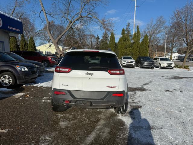 used 2015 Jeep Cherokee car, priced at $11,900