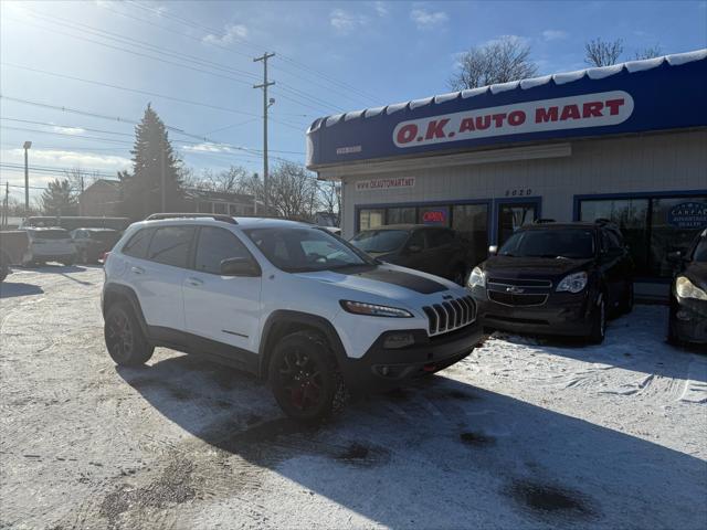 used 2015 Jeep Cherokee car, priced at $11,900