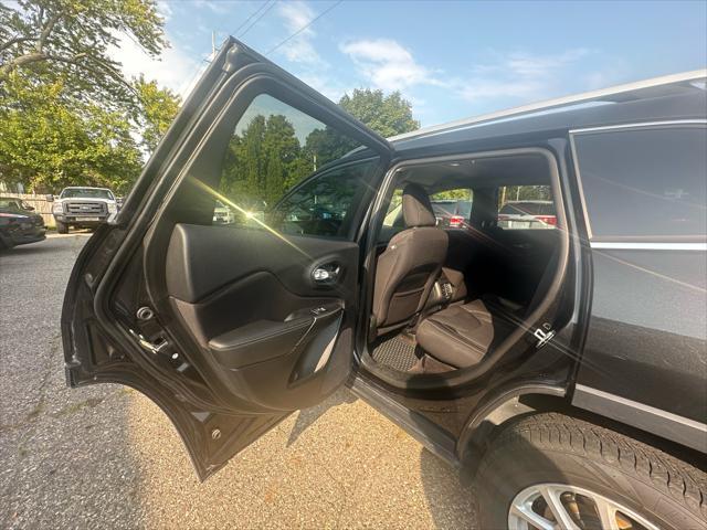 used 2016 Jeep Cherokee car, priced at $14,500