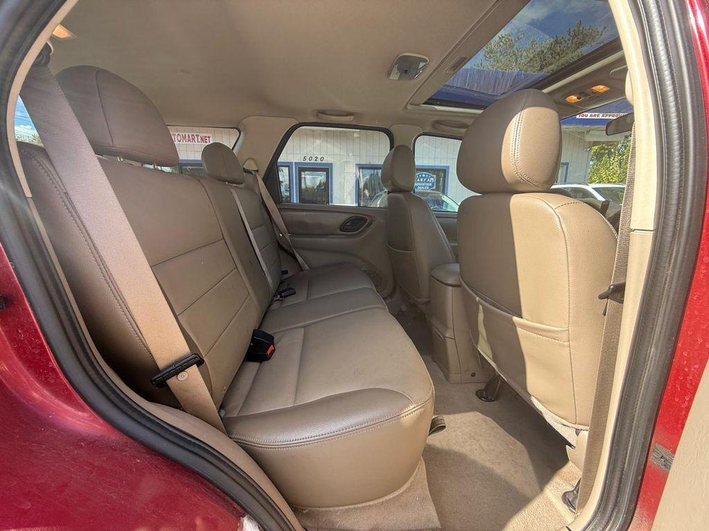 used 2004 Ford Escape car, priced at $3,500