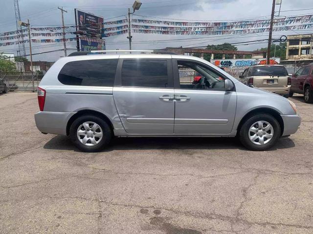 used 2009 Kia Sedona car, priced at $5,995