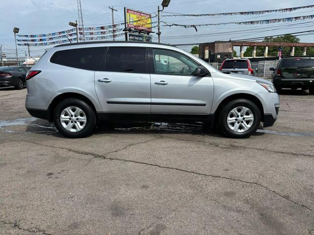 used 2017 Chevrolet Traverse car, priced at $9,995