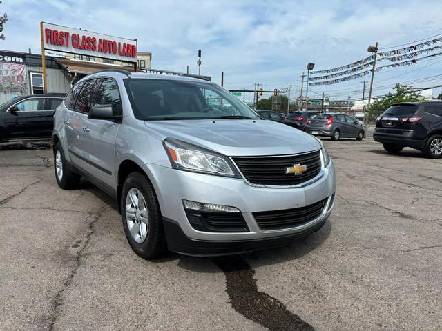 used 2017 Chevrolet Traverse car, priced at $9,995