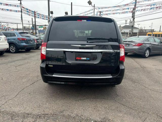 used 2016 Chrysler Town & Country car, priced at $8,995