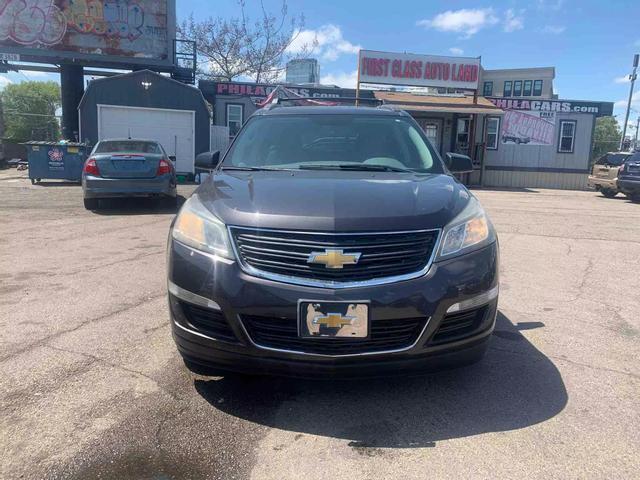 used 2014 Chevrolet Traverse car, priced at $7,995