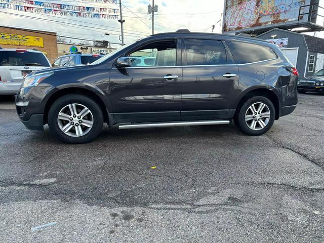 used 2017 Chevrolet Traverse car, priced at $11,995