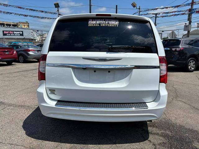 used 2016 Chrysler Town & Country car, priced at $8,995