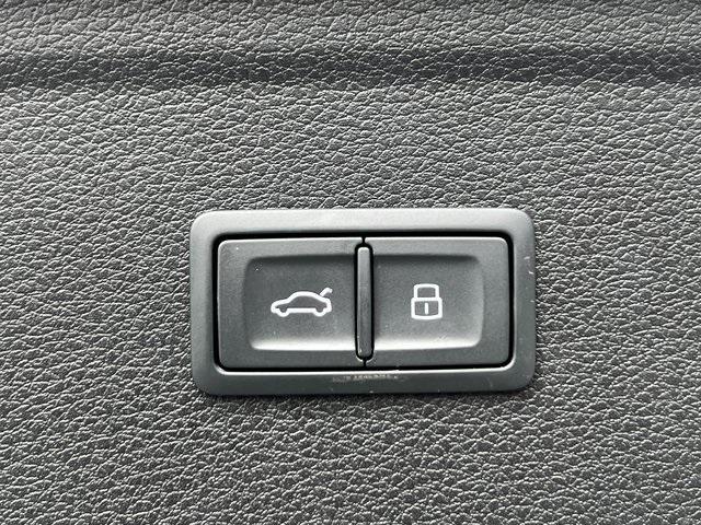 used 2024 Audi Q5 car, priced at $45,752