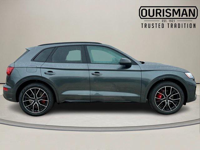 new 2025 Audi SQ5 car, priced at $67,870