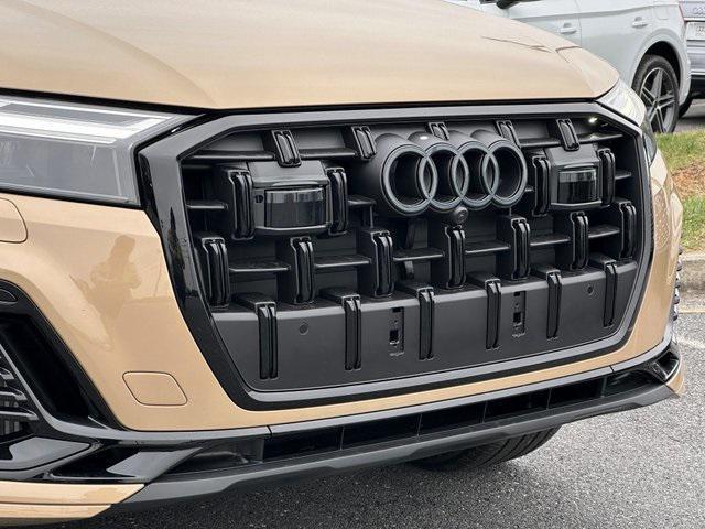 new 2025 Audi Q7 car, priced at $70,495