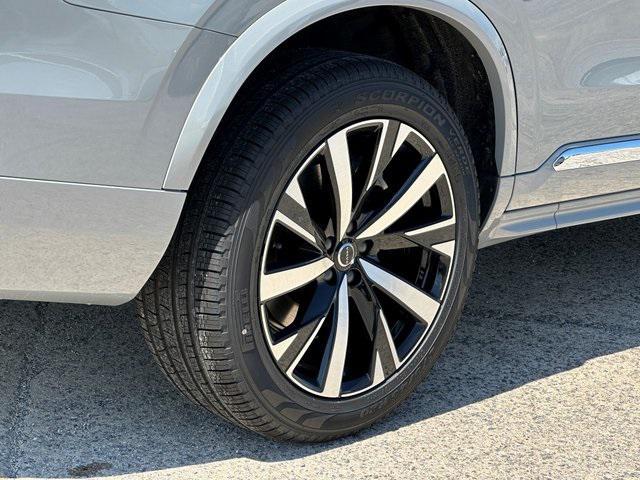 new 2025 Volvo XC90 car, priced at $61,471